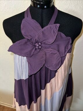 Ryu Flowy Colorblock Halter Dress w/Floral Neckline Accent